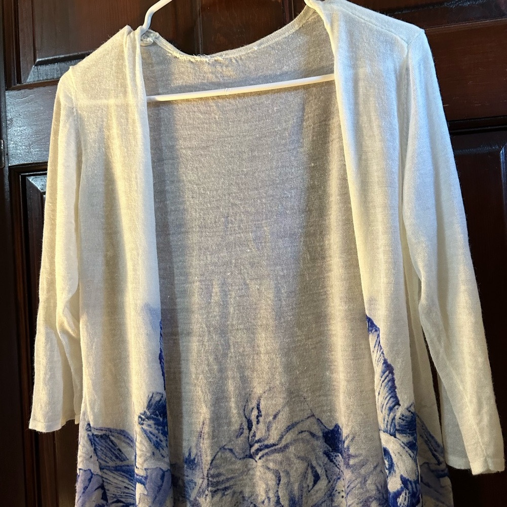 Women’s large nautical, light weight sweater